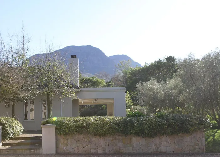 Jakaranda Cottage