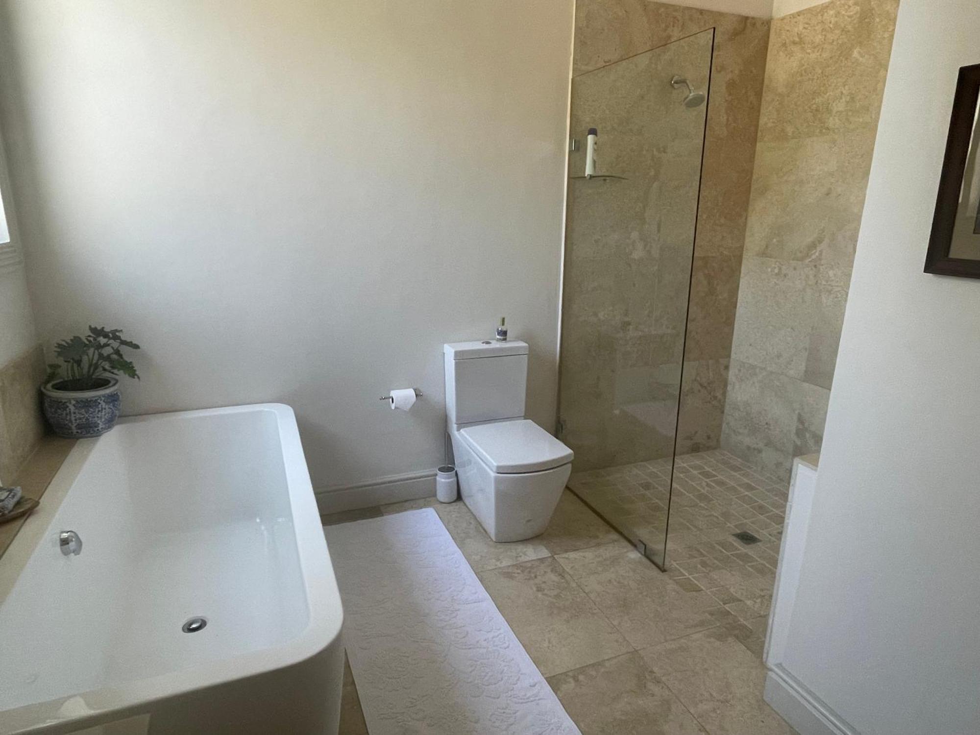 Jakaranda Apartment Somerset West